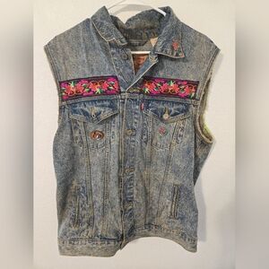 LEVIS Denim Jean Vest Naturally Distressed Custom Unique Womens Size XL Biker